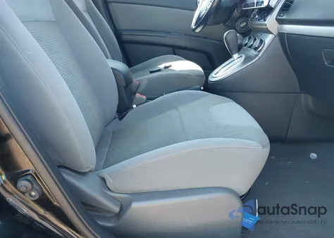 2010 Nissan Sentra 2.0S z USA, uszkodzony, nr VIN 3N1AB6AP8AL633821